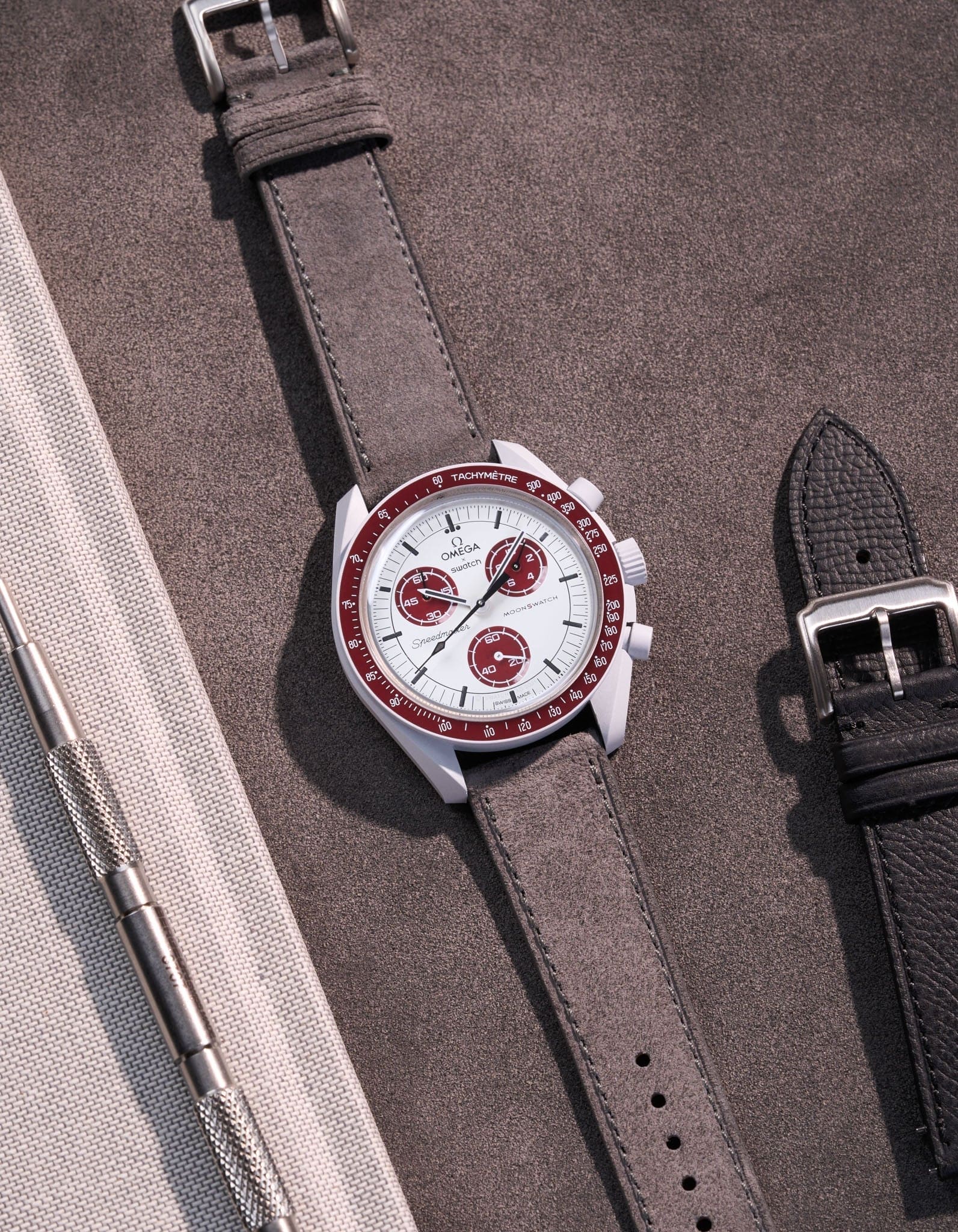 Mission to Pluto (Leather Strap) - OM Luxury